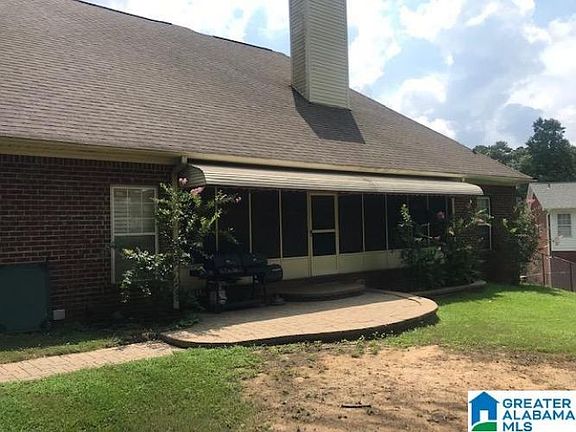 5th image of 1534 Shamrock Dr