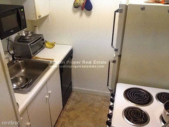 384 Commonwealth Ave. #51 Boston - Back Bay Unit Photo 4