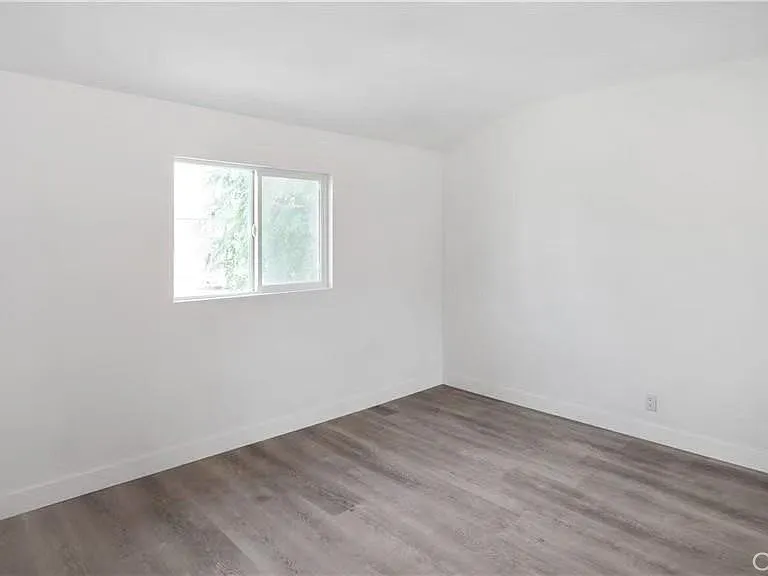 4249 Filhurst Ave — Photo 11