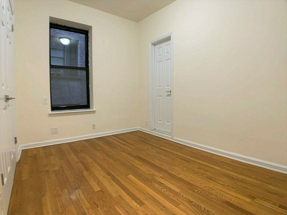 2nd image of 151 E 81st St #3CC