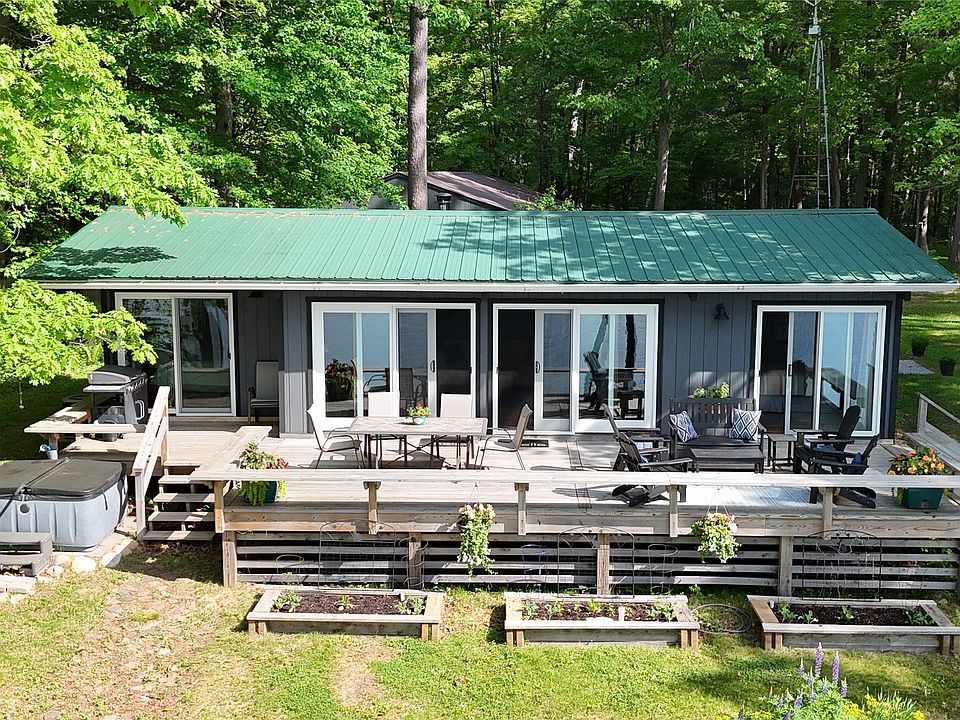 1st image of 11277W Pine Knoll Road