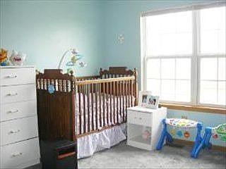 4th image of 655 Sterling Ct