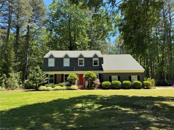 101 Loblolly Ct, Yorktown, VA 23692