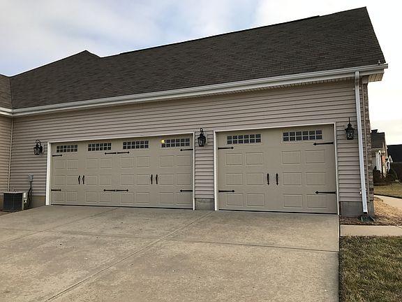 Side Entry OVERSIZED 3 car