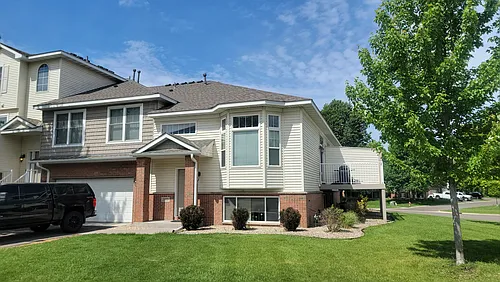 20009 Heritage Dr Photo 1