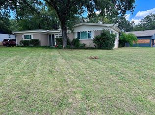 2009 Edgewood Dr, Bridgeport, TX 76426