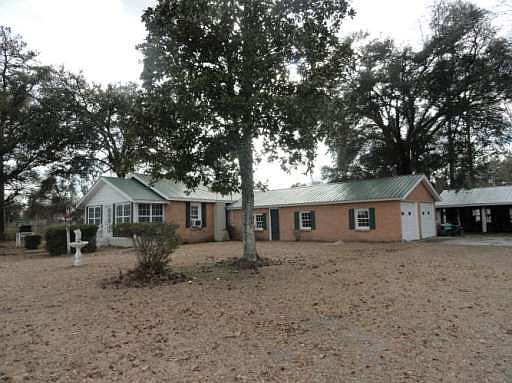 1st image of 61 Meeting House Ln