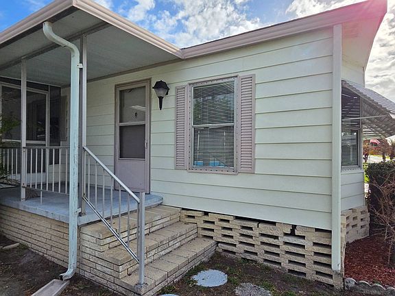 4th image of 1510 Ariana St #299
