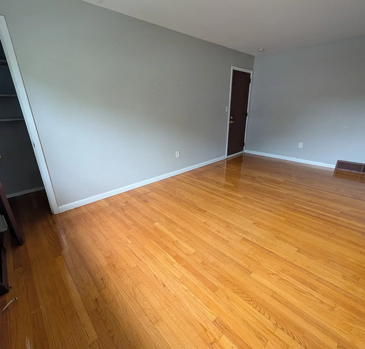 2 bed, $1,650 — Photo 2