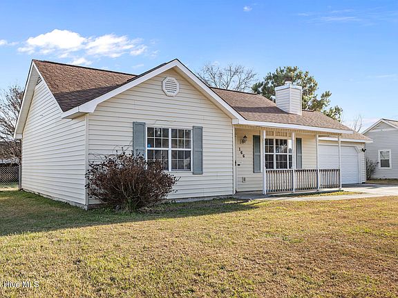 5th image of 166 Glenwood Drive