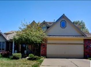 16155 Douglas St, Omaha, NE 68118