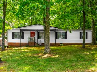 396 Parker Rd, Portland, TN 37148