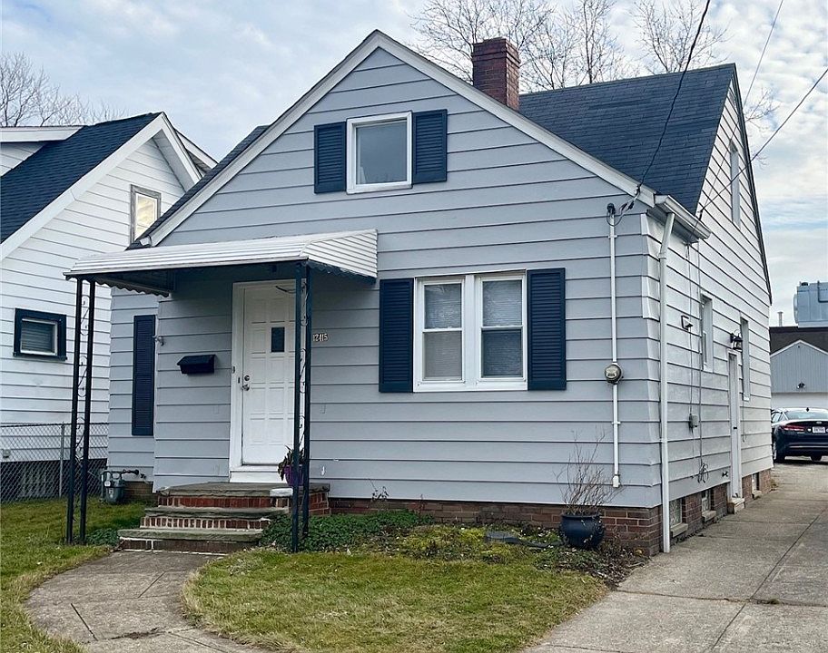 1st image of 12415 Sprecher Ave