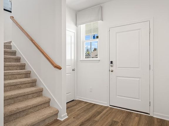 3rd image of 111 Jasper Way