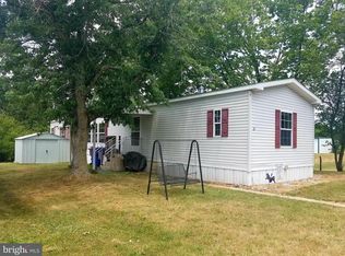13 Coral Dr, Carlisle, PA 17013