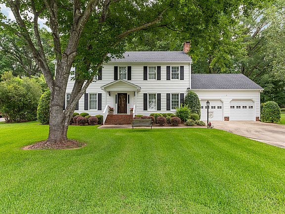 2nd image of 2060 Havenwood Dr