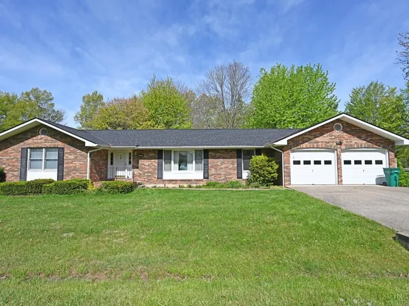 105 Hammerstone Way, Mount Orab, OH 45154