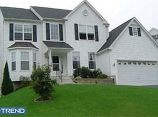 34 Overlook Cir, Garnet Valley, PA 19060