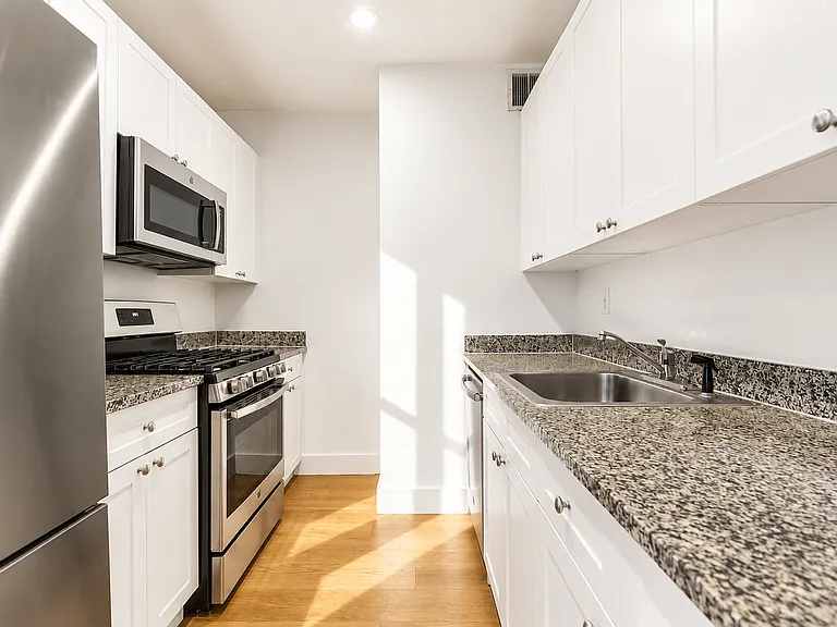 50 Murray St #1039 — Photo 4