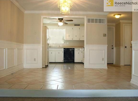 3rd image of 11840 E 59th Ter