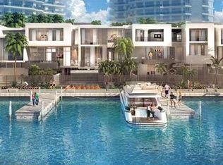 3750 Yacht Club Dr, Miami, FL 33180