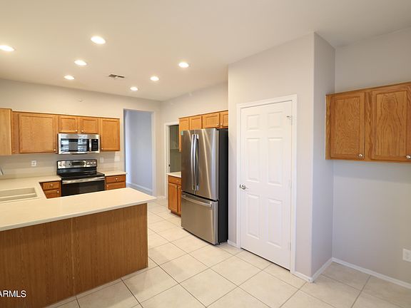 5th image of 3613 W SOUSA Court