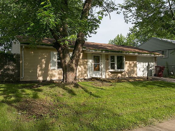 2nd image of 22428 Nichols Ave