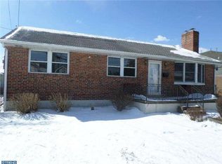 100 Beechwood Rd, Brookhaven, PA 19015