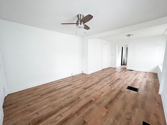 3rd image of 908 N Bosart Ave #910
