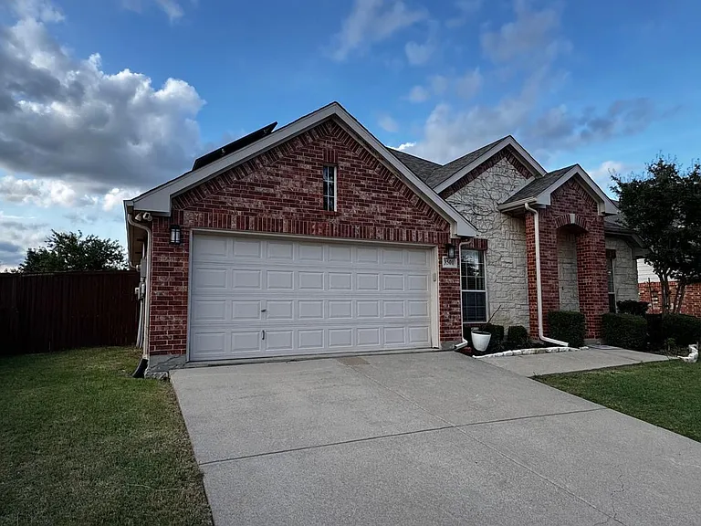 3501 Amador Dr — Photo 16