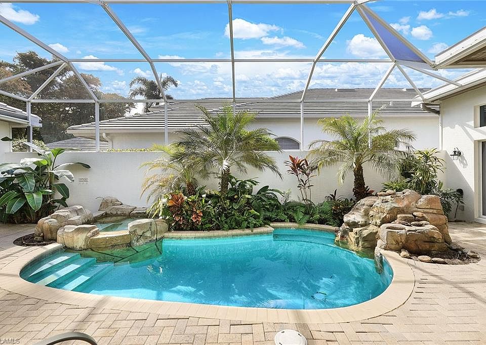 1st image of 27472 Arbor Strand DR
