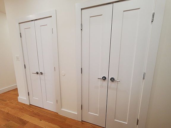 4th image of 539 Lenox Ave #D3