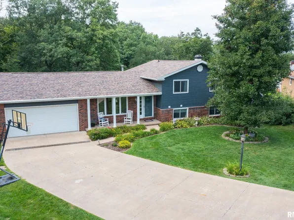4300 S Arn Ct, Mapleton, IL 61547