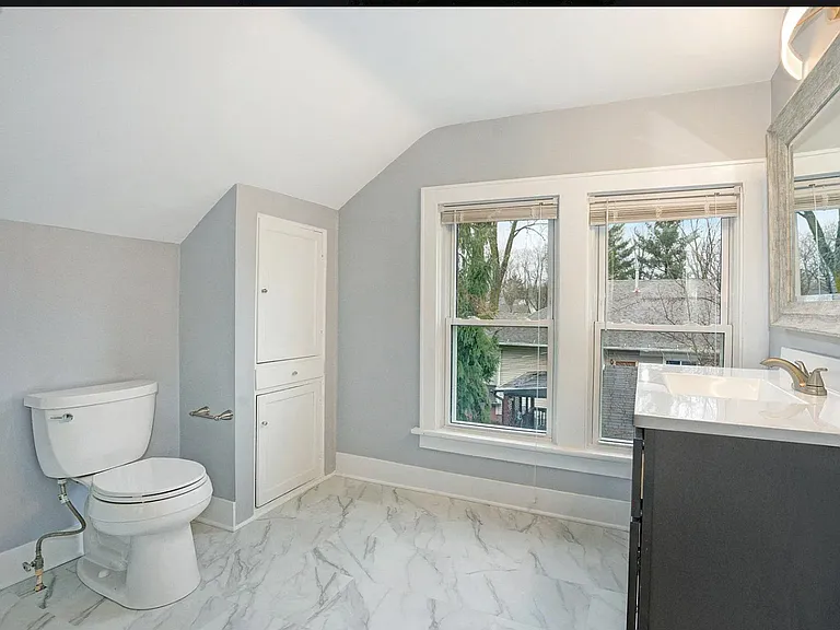 901 Sarasota Ave SE — Photo 21