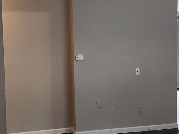 4th image of 1005 S Wynooski St #14