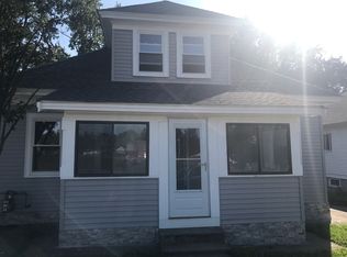 147 Massachusetts Ave, North Andover, MA 01845