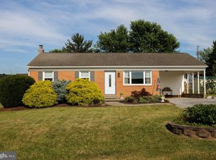 393 East Ave, Broadway, VA 22815