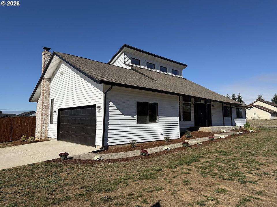 1st image of 6524 NE 130th Cir