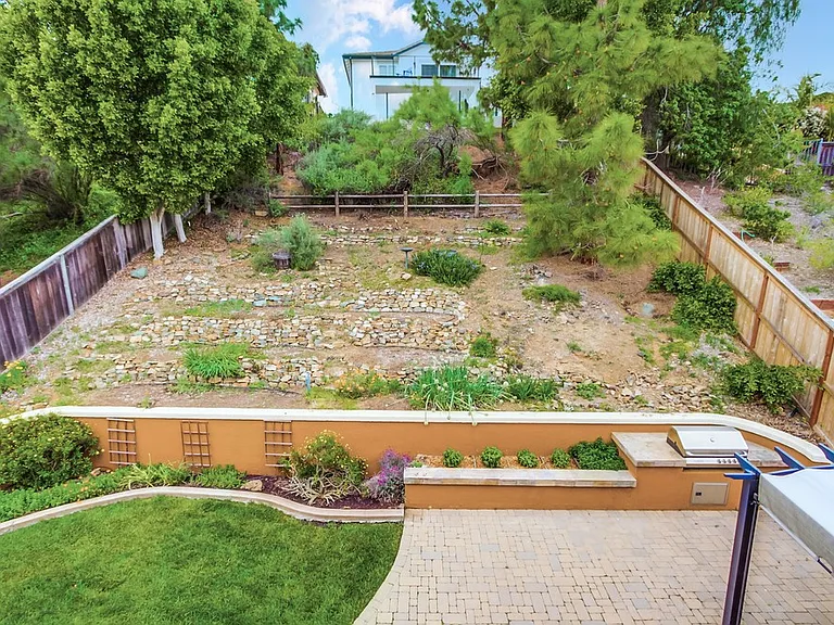 936 Citrine Way — Photo 37