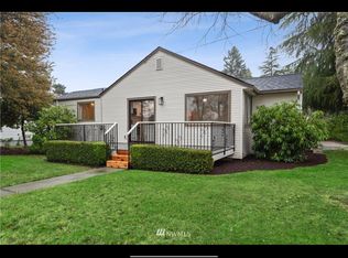 16050 11th Ave SW, Seattle, WA 98166