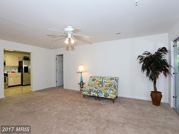 4th image of 15311 Diamond Cove Ter #5F