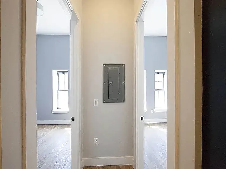613 Woodward Ave #3C — Photo 11