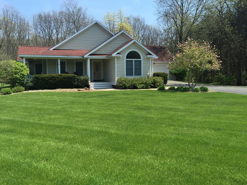 1st image of 856 Point O Woods Dr