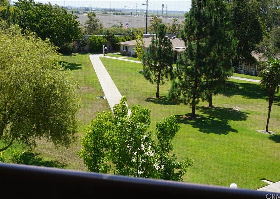 1st image of 13650 Del Monte Dr #32