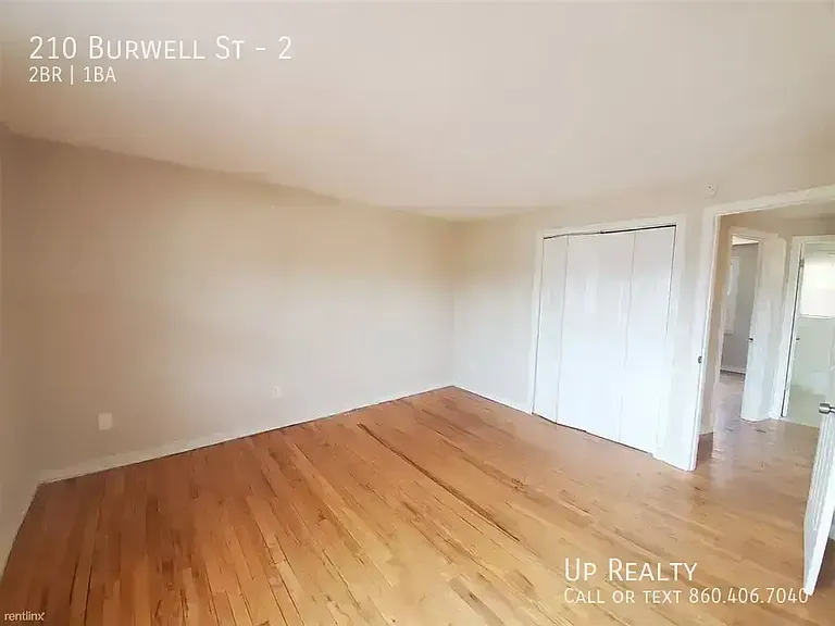 210 Burwell St #2 — Photo 2