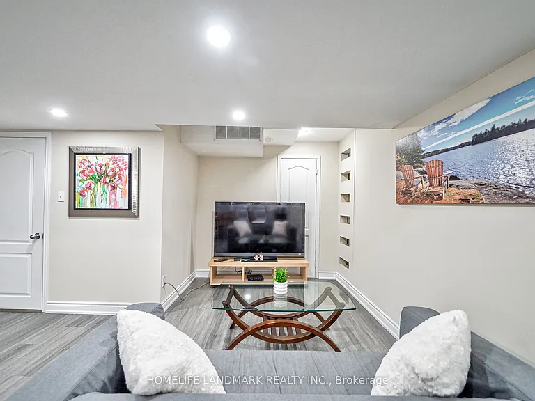 6 Stonebridge Blvd #BASEMENT — Photo 5