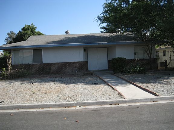 4th image of 41939 Briarwood Ave