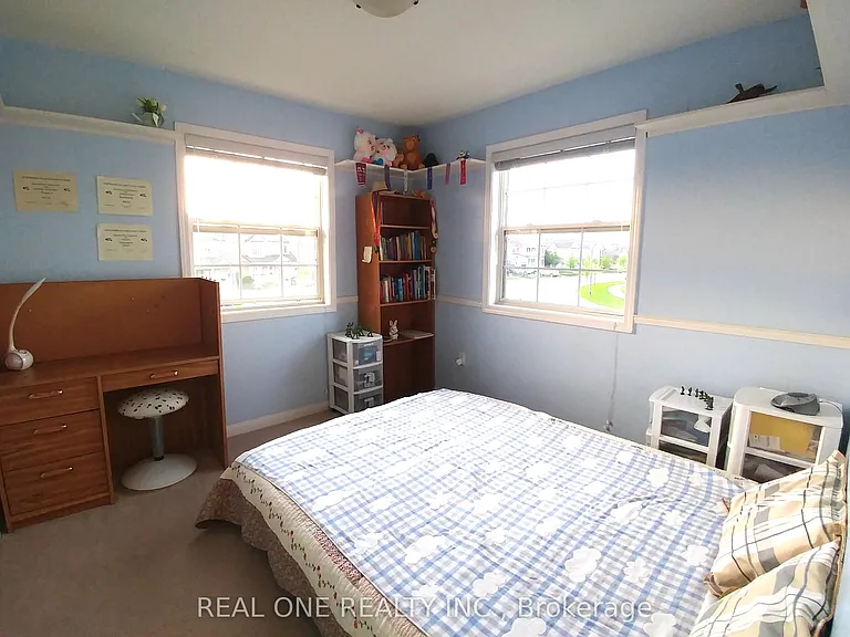 667 Bennett Blvd — Photo 13
