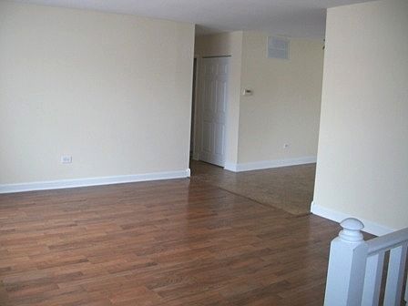 2nd image of 1080 Newport Hbr #0