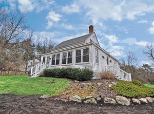 346 Chestnut St, Wrentham, MA 02093